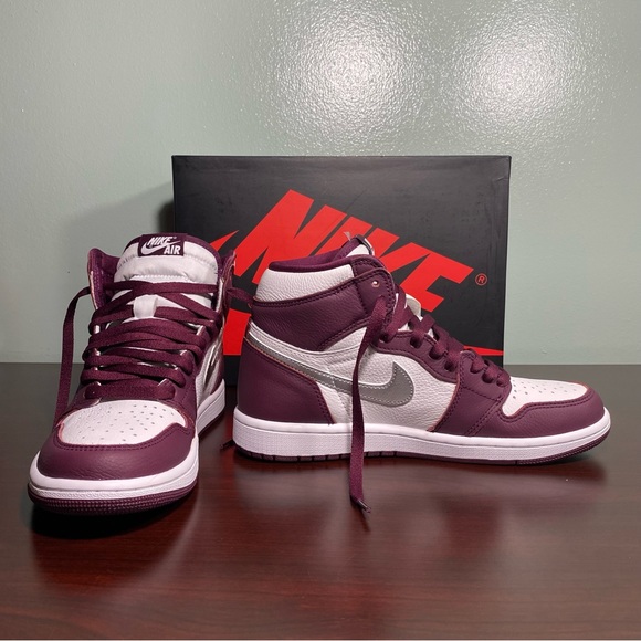 🚫SOLD🚫 Nike Air Jordan 1 Retro High OG 'Bordeaux' - Picture 3 of 11